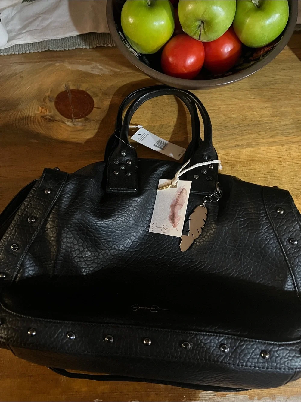 Jessica Simpson Black Pebbled Glenda Satchel Black (meteorite) new with tags